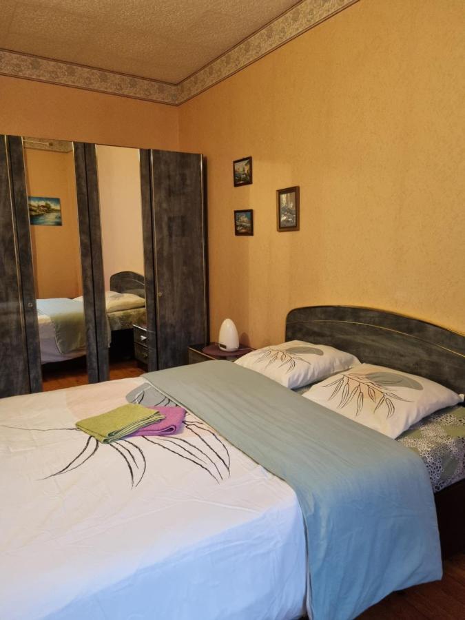 Hotel Gordana Reims Esterno foto
